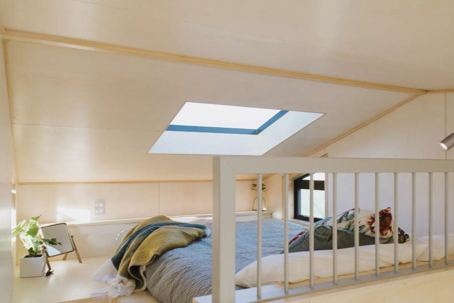 The upper level of the Ohairu contains a bed and a skylight, perfect for nighttime viewing.